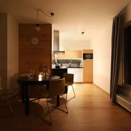 Apartment Mountain